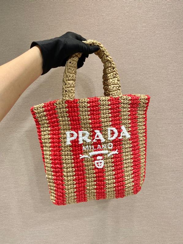 Pra*a tote bags
